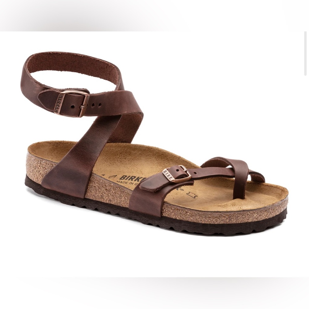 Birkenstock Sandals with ankle straps “Yara oiled leather”.